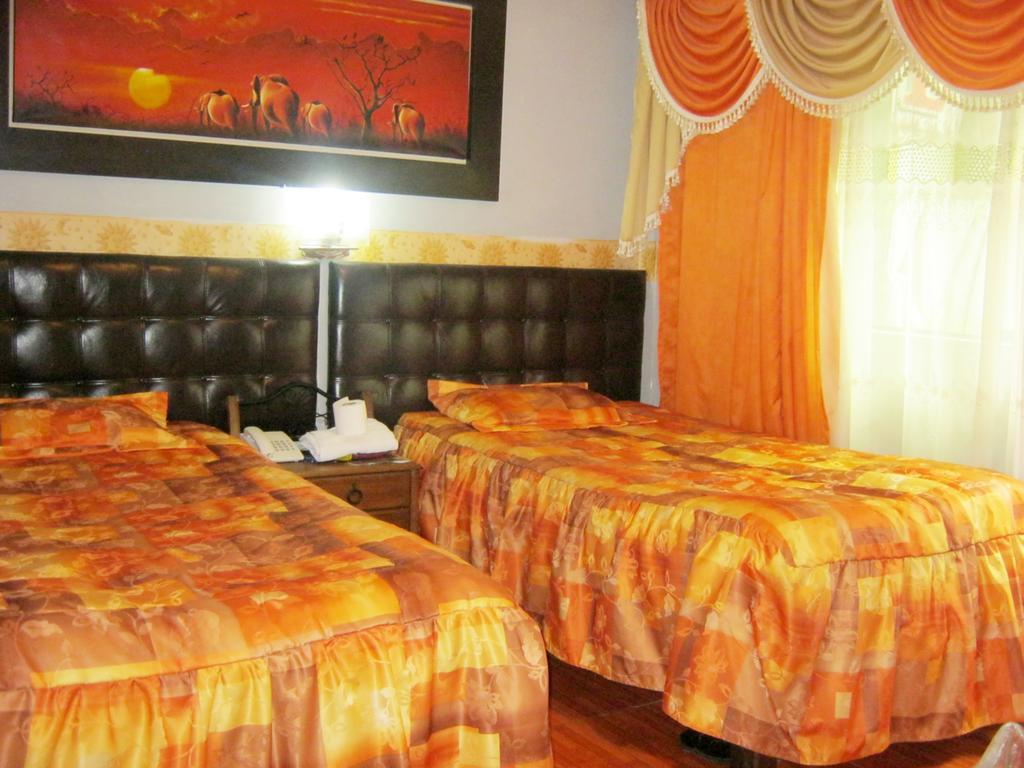 Hotel Residencial El Eden De Adan Y Eva Andahuaylas Oda fotoğraf